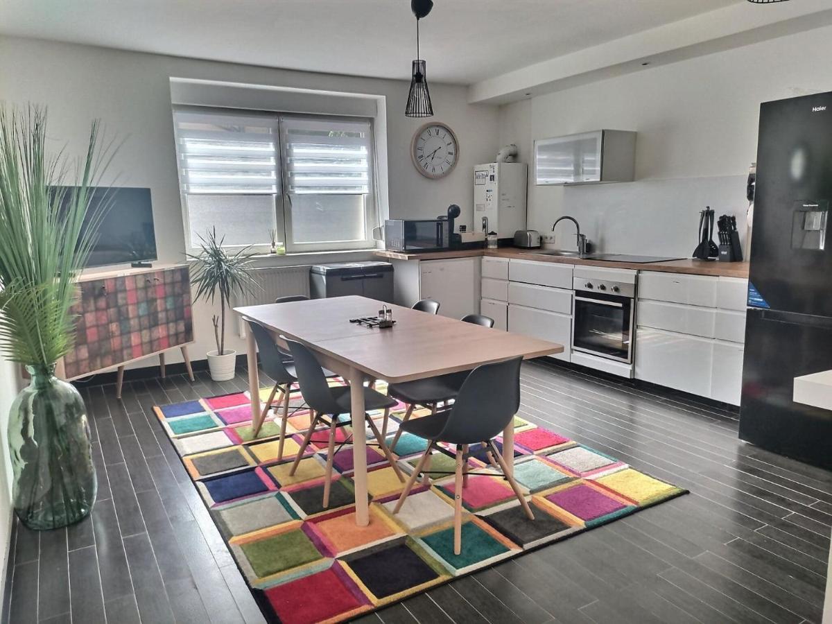 Ch Privee 18M - Canape - Netflix - Appart 120M Woippy Exterior foto